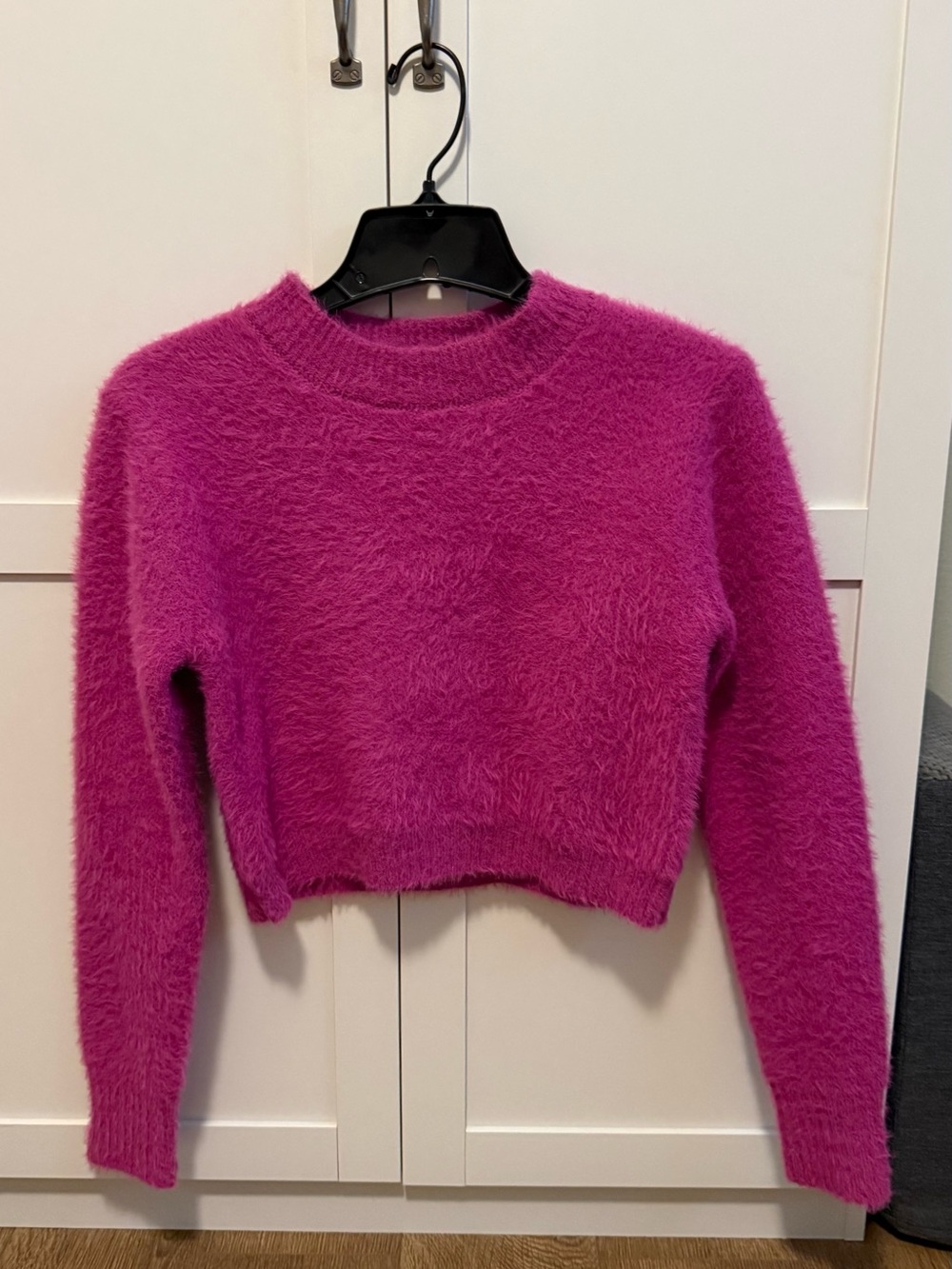Cropped Fuzzy Turtleneck Sweater in Bright Magenta